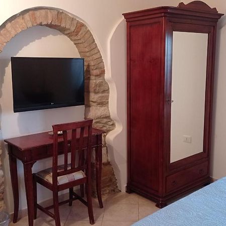 La Stanza Nel Borgo Apartment Termoli Ngoại thất bức ảnh