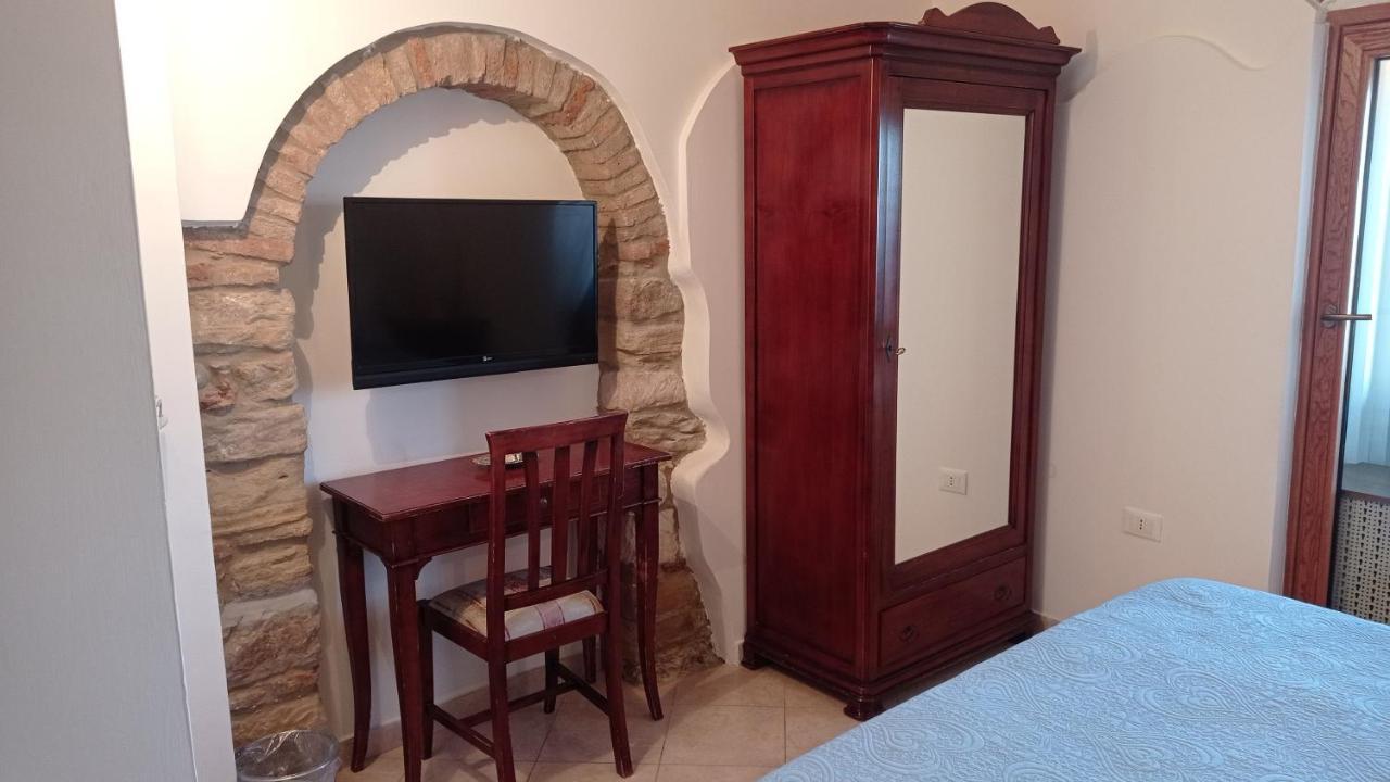 La Stanza Nel Borgo Apartment Termoli Ngoại thất bức ảnh